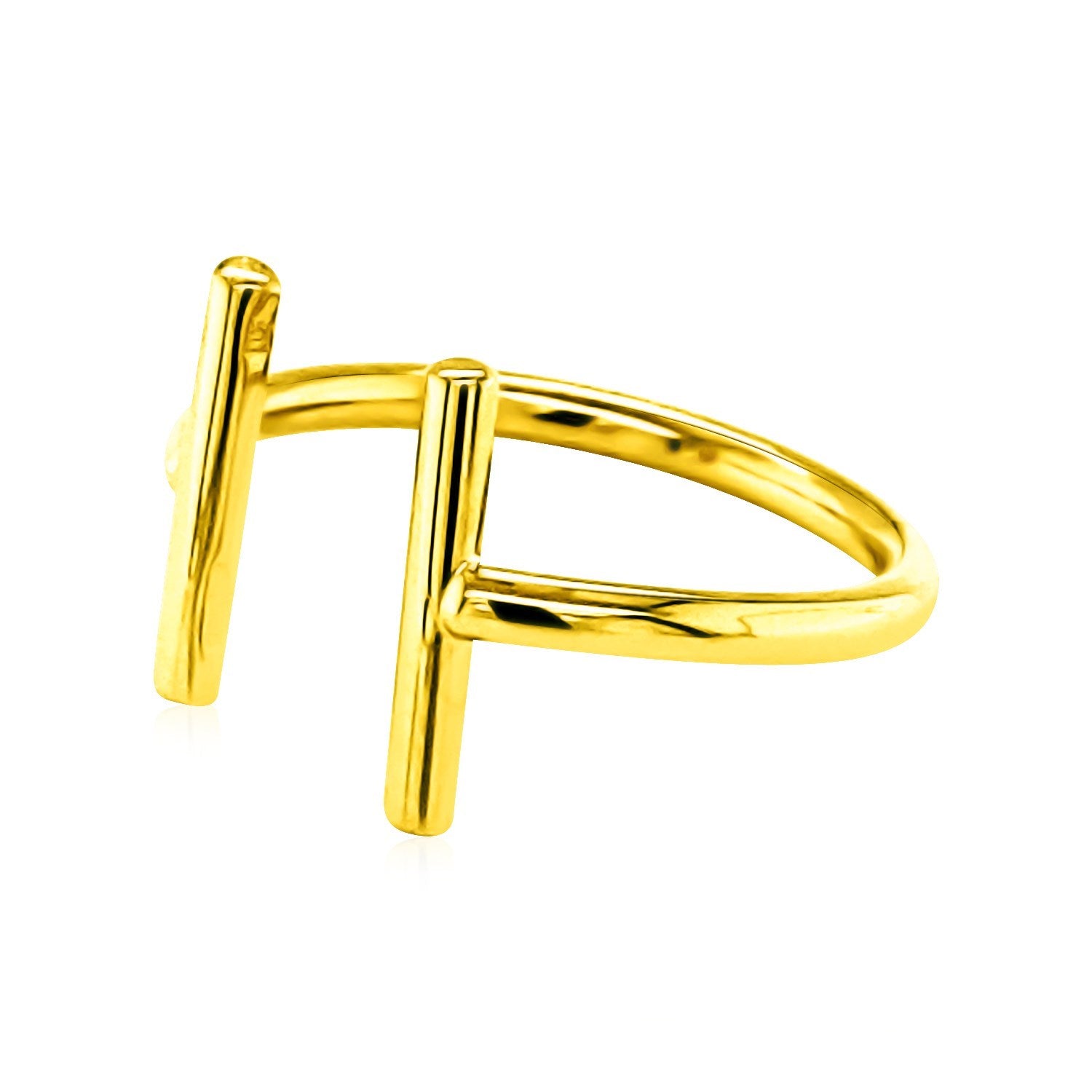 14k yellow gold open ring featuring sleek bars, embodying modern luxury and elegance for sophisticated style.