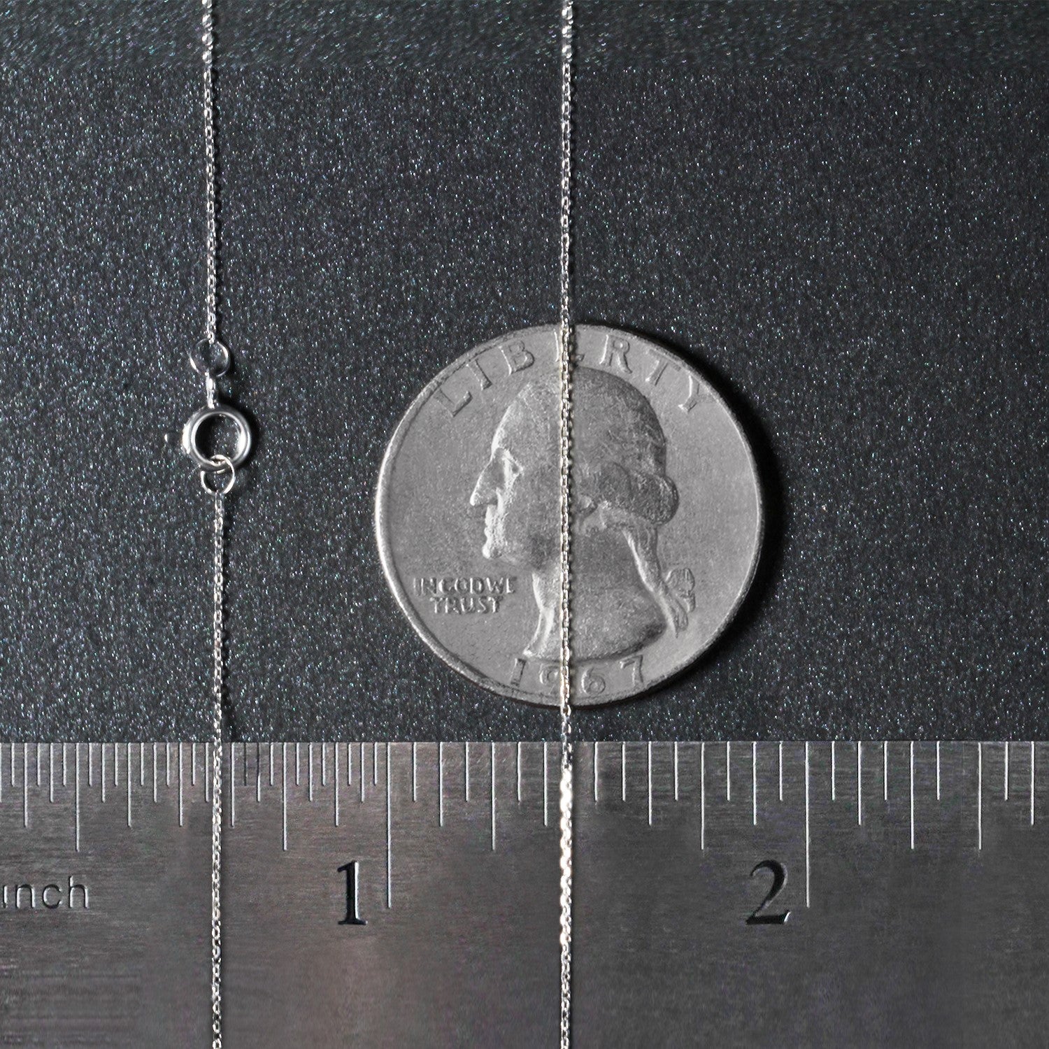 14k white gold diamond cut cable link chain, modern design, featuring delicate links and a lustrous finish.
