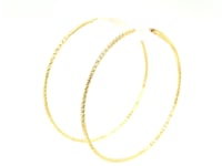 Серьги-обручи из жёлтого золота 14k с текстурой и бриллиантами